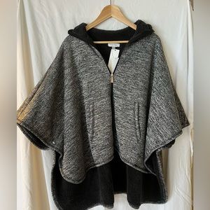 Calvin Klein Gray one size fleece poncho NWT